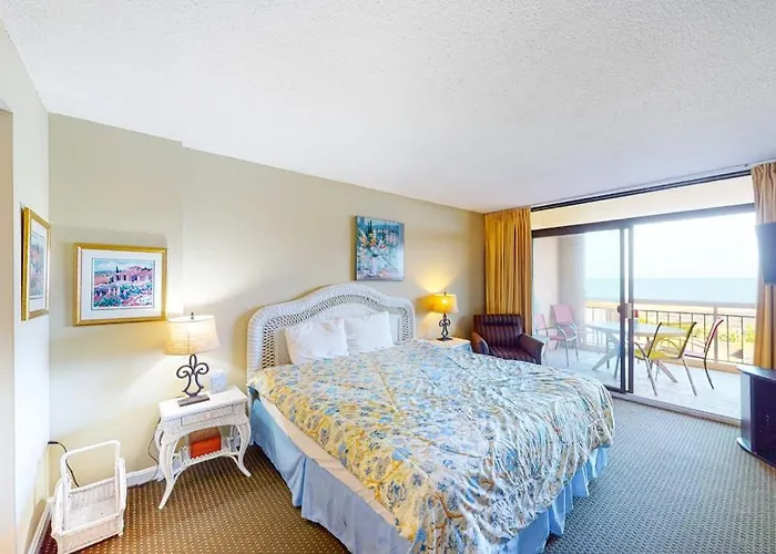 In An Oceanfront Building With Balcony Ac Wifi & Shared Pool & Tennis
