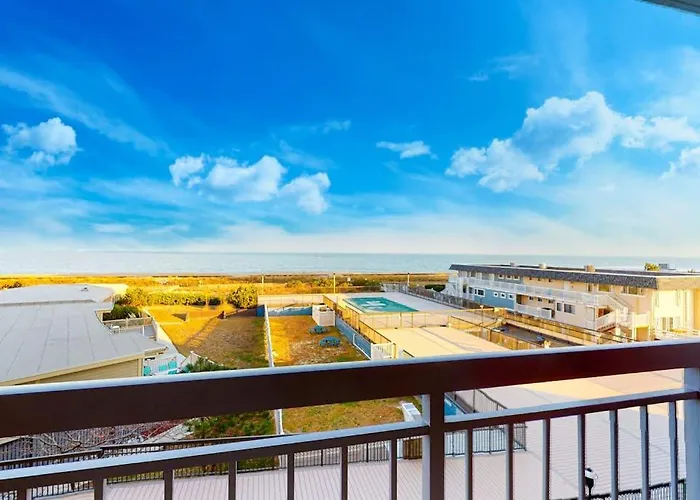Holiday home In An Oceanfront Building With Balcony Ac Wifi & Shared Pool & Tennis Ocean City